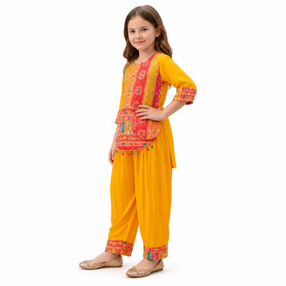 Irtevo Girls Yellow Bandhani Print Kurti with Pants & Potli Bag Set